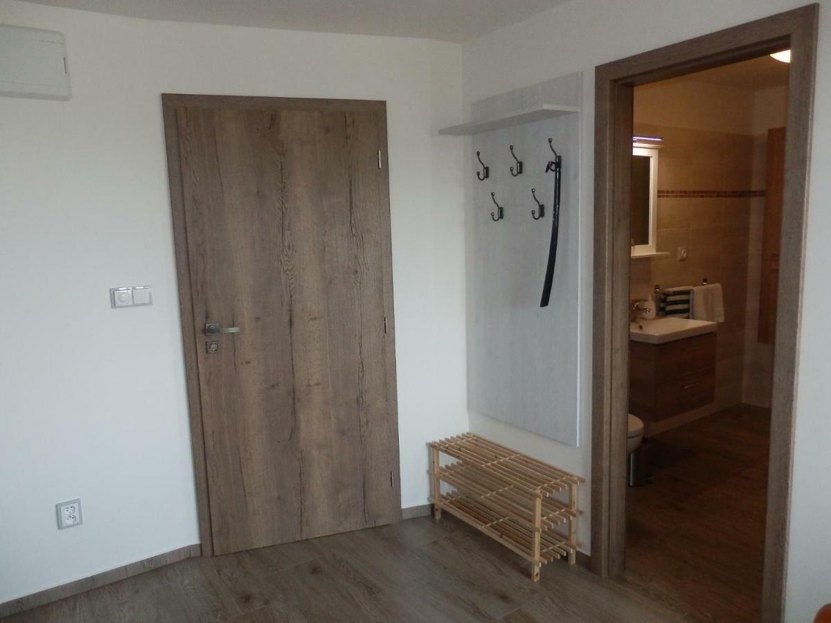 Apartmány 27 Němčičky Exterior foto